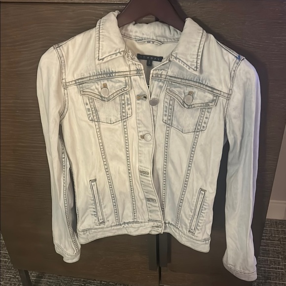 Theory Jackets & Blazers - womens THEORY Light Blue Denim Jacket size‎ S
